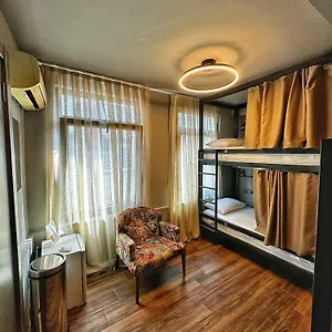 Nomad Karakoey , Estambul Turquía